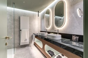 Bathroom - Palazzo San Gottardo Lake Como, a Radisson Collection (Como)