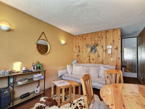 TV - Studio Cabin in Aime 2000, 4 Pers, Sunny View (Plagne Aime 2000)
