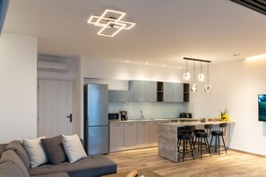 Villa, 3 Bedrooms, Smoking, Private Pool | Private kitchen - Mary Beach 2 (Sfakia)