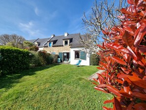 Exterior - Stone house, 3 bedrooms, parking, near beaches in Arzon (Arzon)