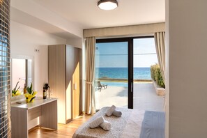 Villa, 3 Bedrooms, Smoking, Private Pool | 3 bedrooms, free cots/infant beds, bed sheets - Mary Beach 3 Villa (Sfakia)