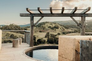 Outdoor pool - Mayan Farm Villas (Kin Kin)