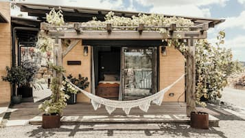 House, Private Pool, Valley View | Blackout drapes, iron/ironing board, free WiFi