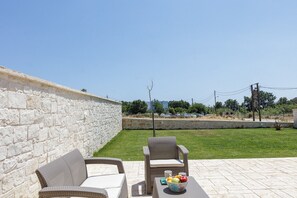 Garden - Mythos 1 (Agios Vasileios)