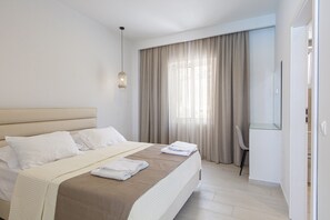 2 chambres, lits bébé (gratuits), draps fournis