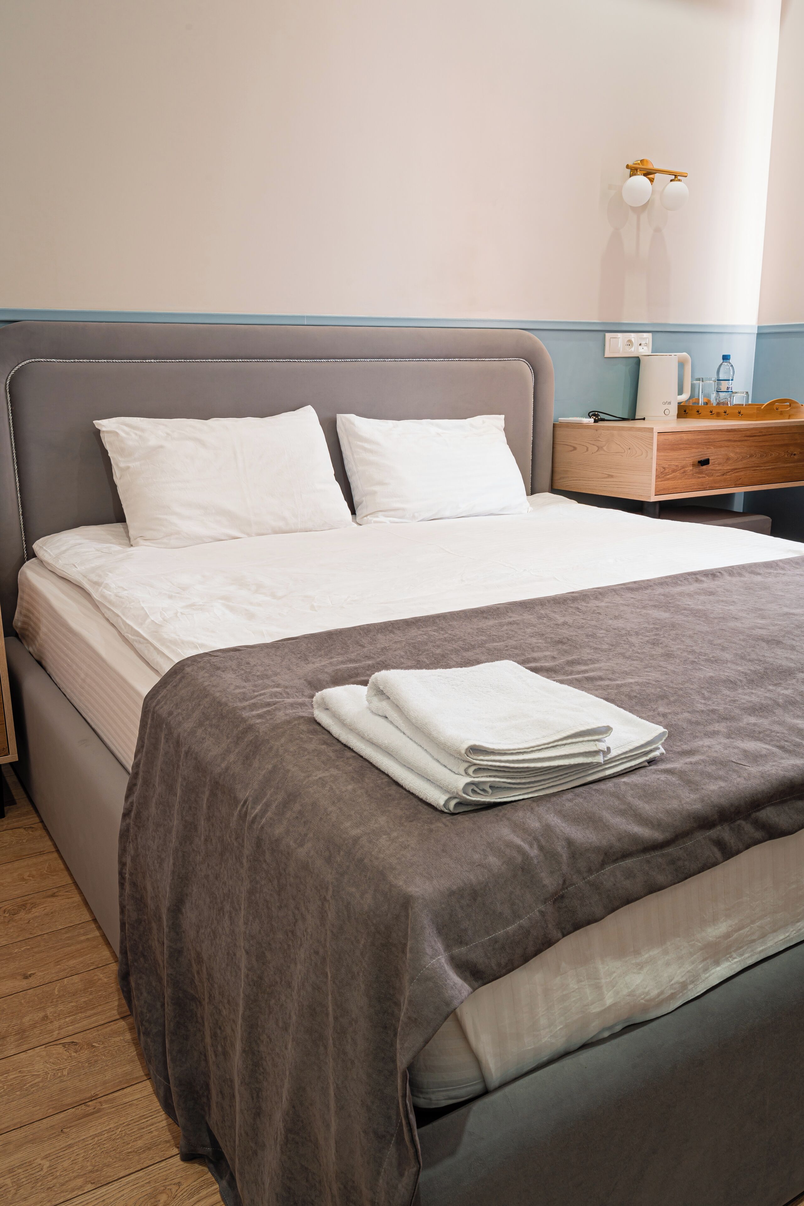 Chambre Standard double, vue sur la cour intérieure