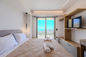 2 habitaciones, escritorio, cunas gratuitas y ropa de cama 