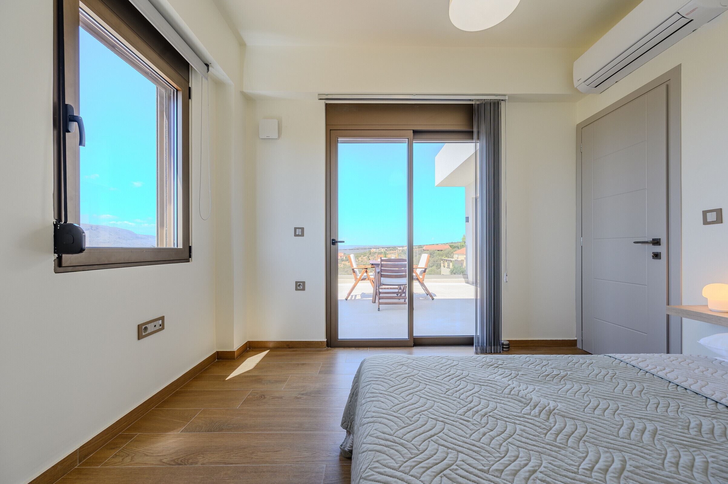 3 bedrooms, free cots/infant beds, bed sheets