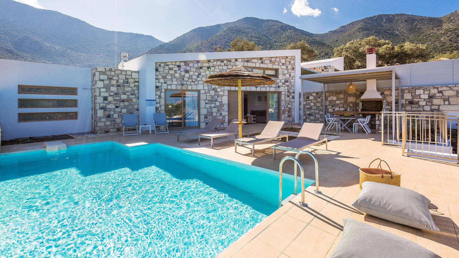 Piscine extérieure