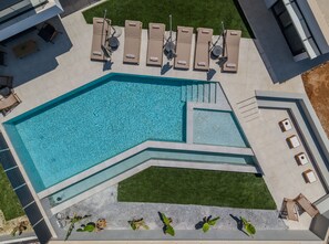 Outdoor pool - Aether Group Villas (Rethymno)