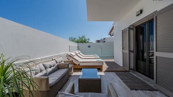 House, 2 Bedrooms, Private Pool, Sea View | Balcony