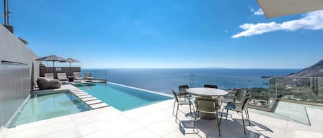 别墅, 4 间卧室, 私人游泳池, 海景 | 阳台