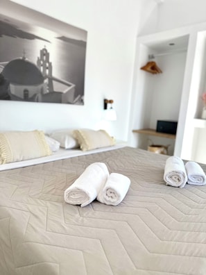 Caja de seguridad en la habitación y sistema de insonorización