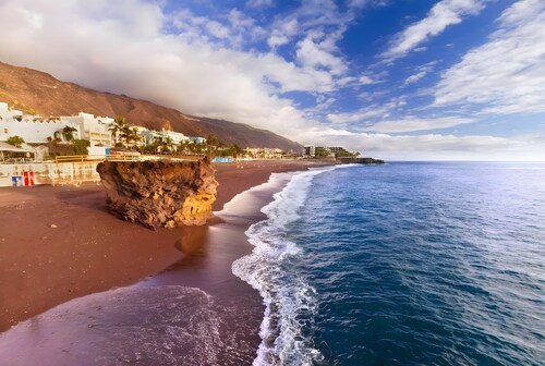 Apartment 'Playa Delphin 402' with Sea View, Balcony and Wi-Fi