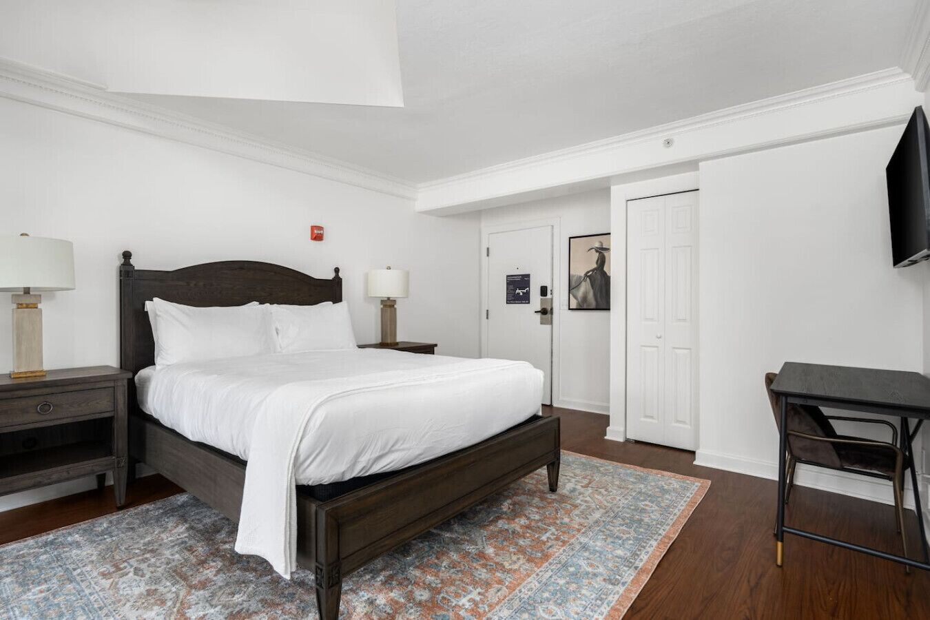 Strykejern/-brett, wi-fi og sengetøy