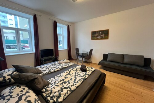 Neat 1BR Apt. Simmering - Ideal for Longstays