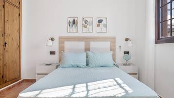 3 Schlafzimmer, Bügeleisen/Bügelbrett, WLAN, Bettwäsche
