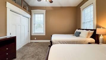 Desk, iron/ironing board, travel crib, free WiFi