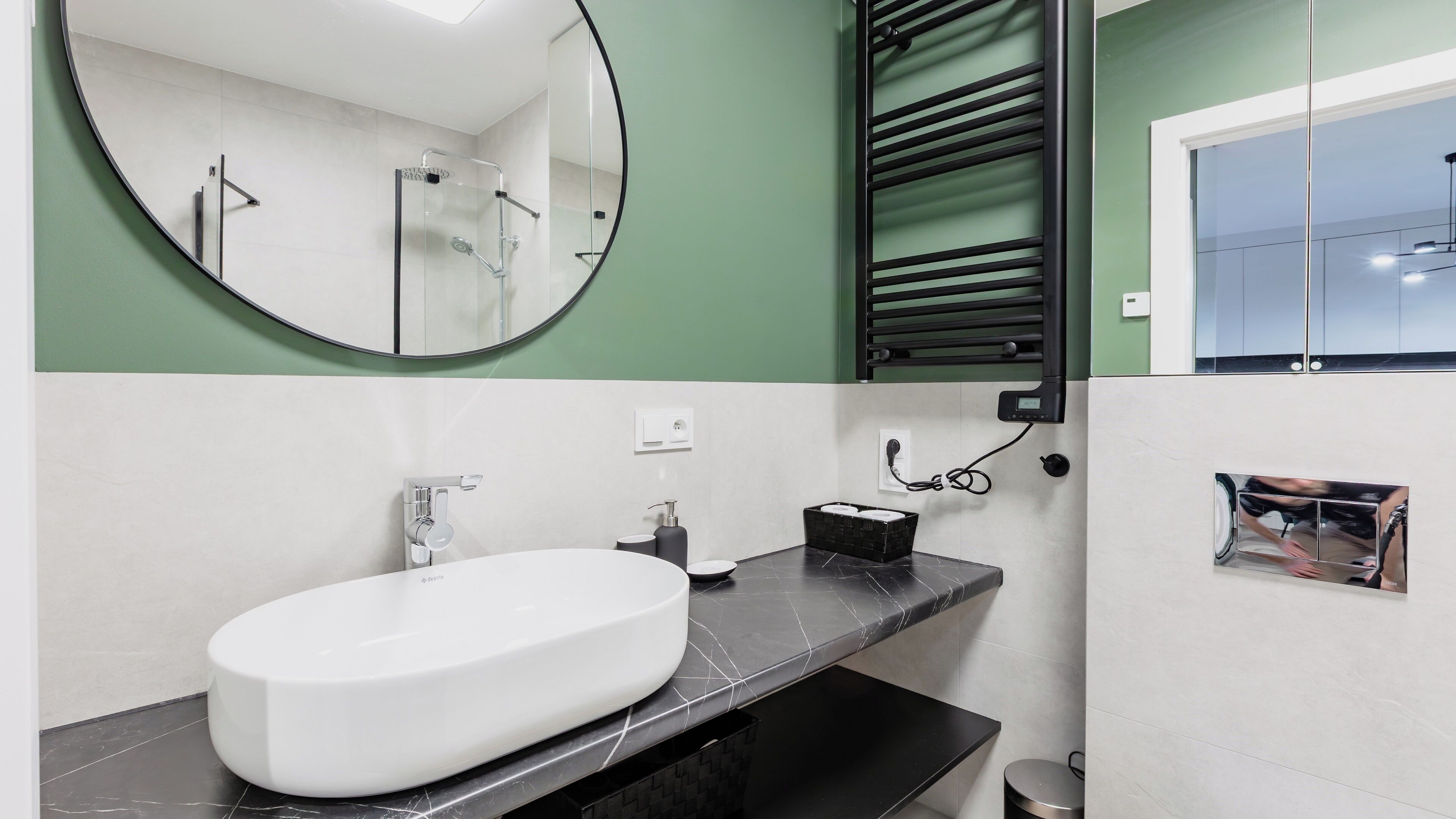 Apartamento (10A) | Banheiro | Chuveiro, toalhas de banho