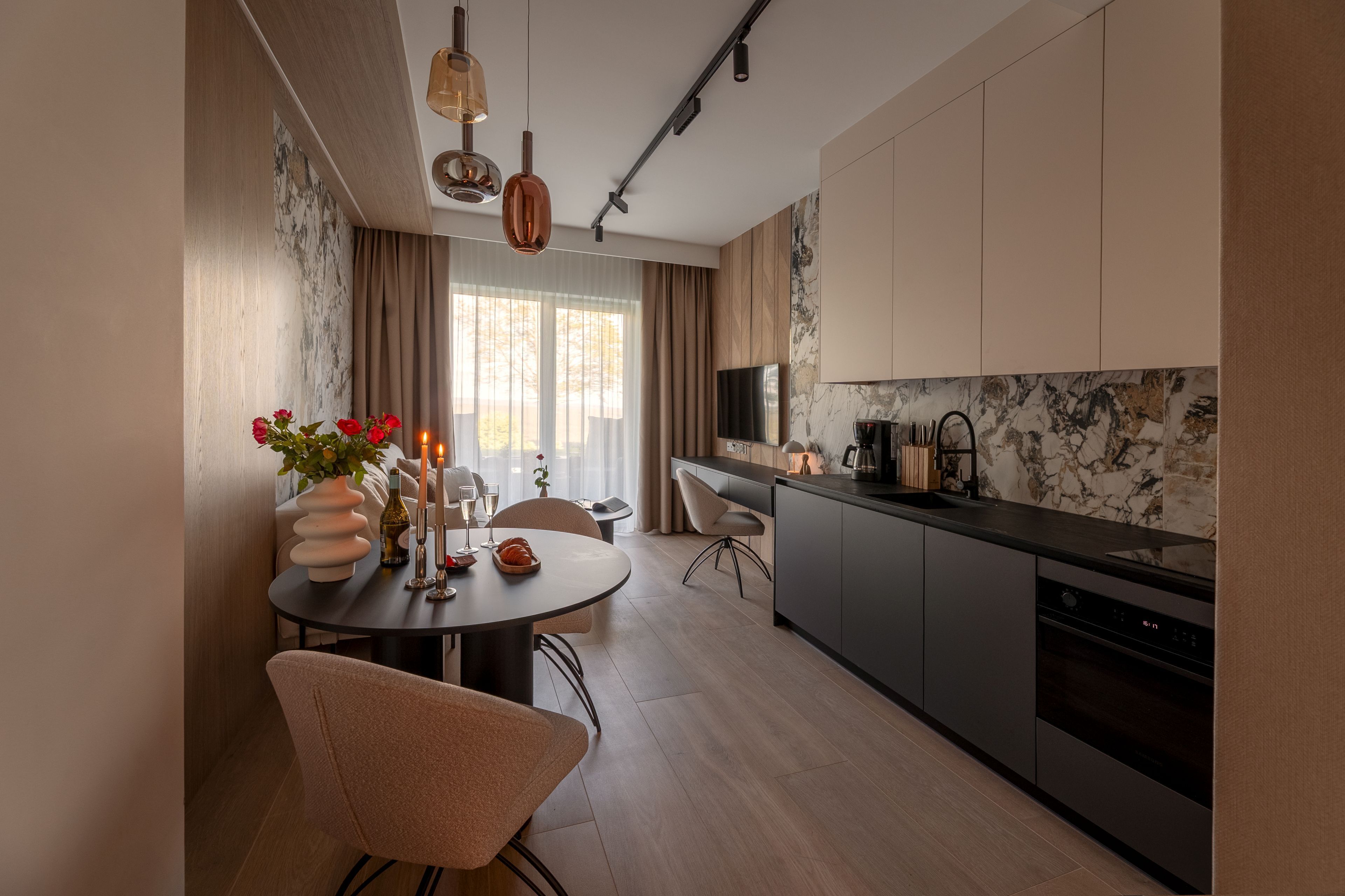 Apartament (A2) | Ruang tamu | TV skrin rata 