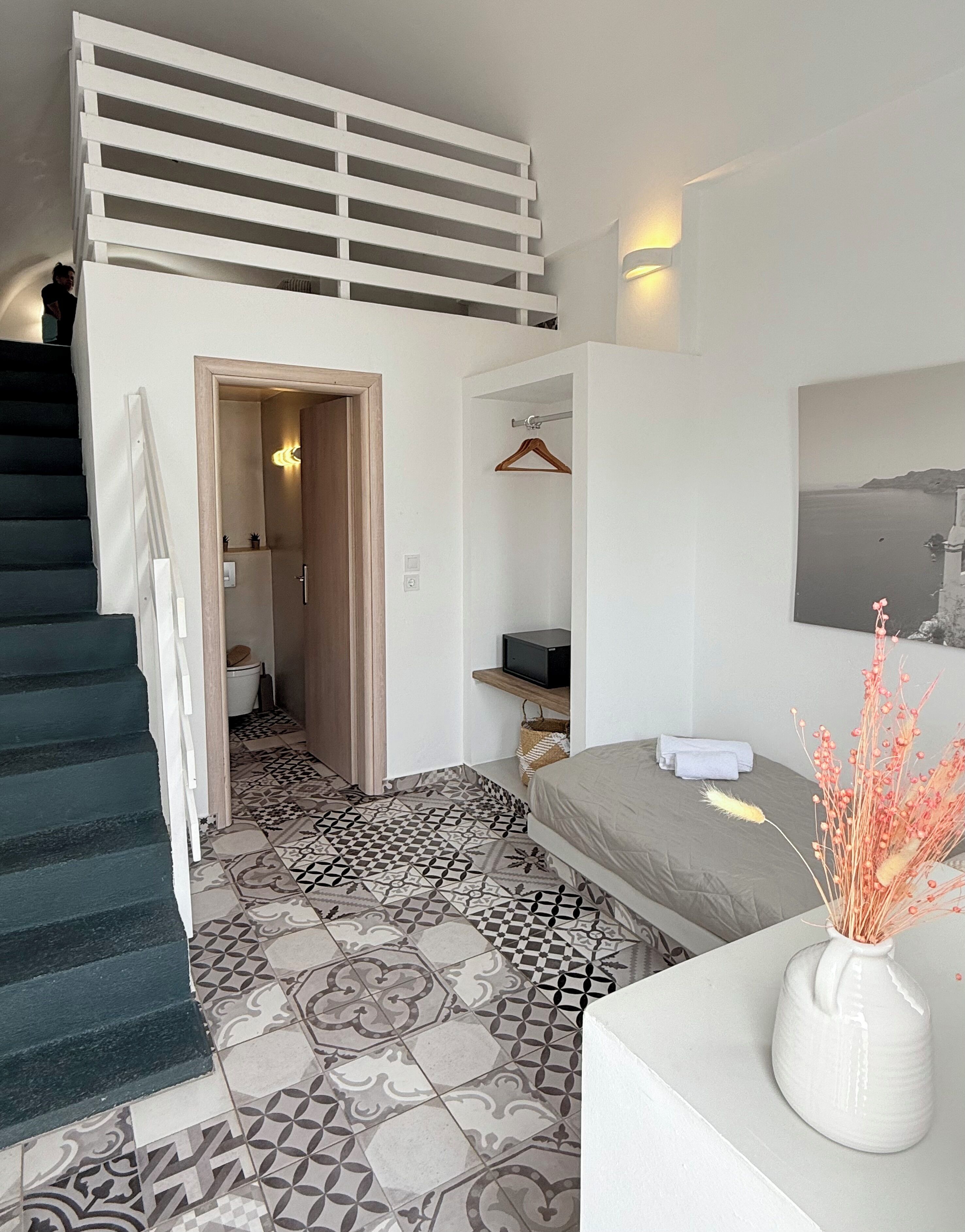 In-room safe, soundproofing, free WiFi