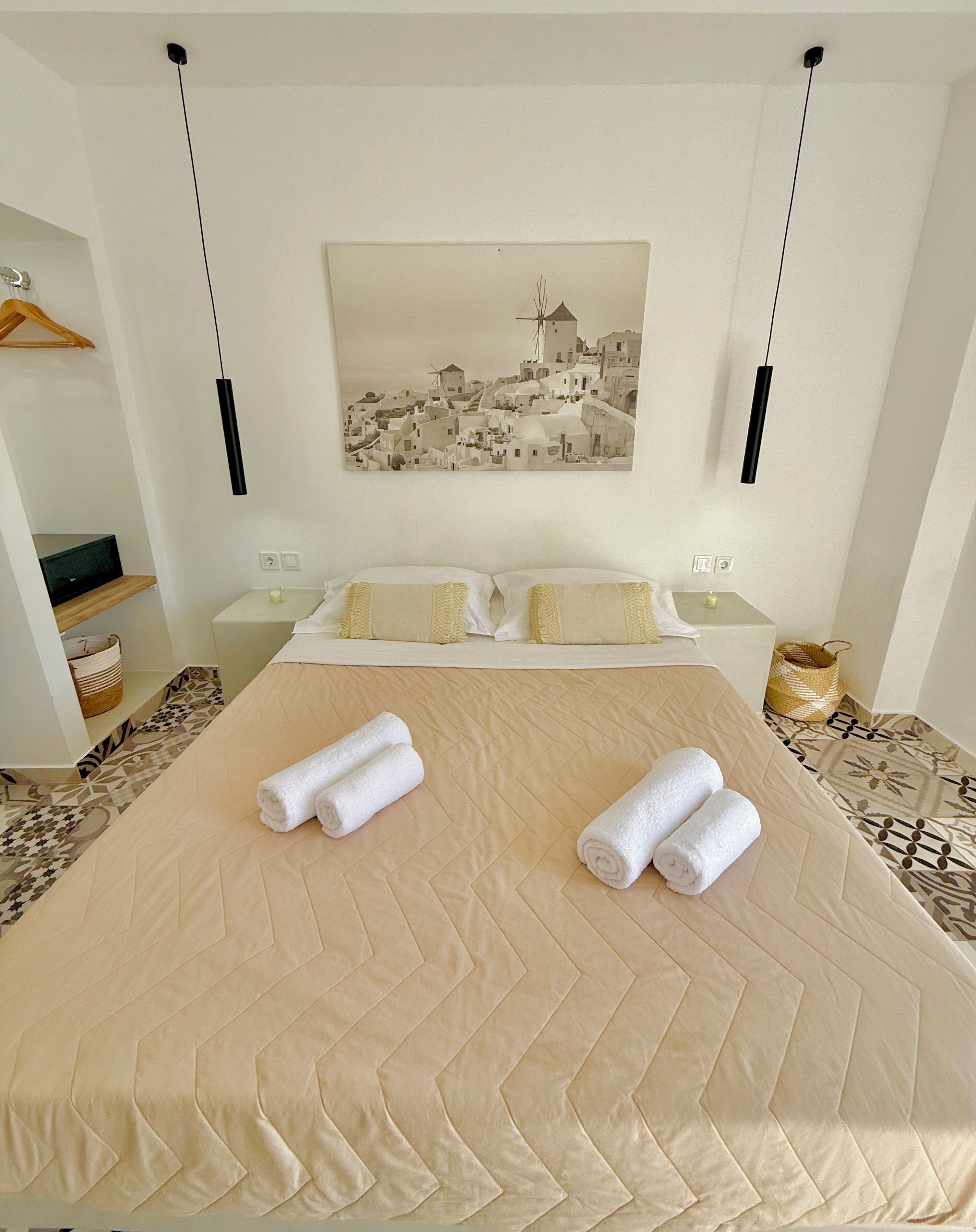 In-room safe, soundproofing, free WiFi