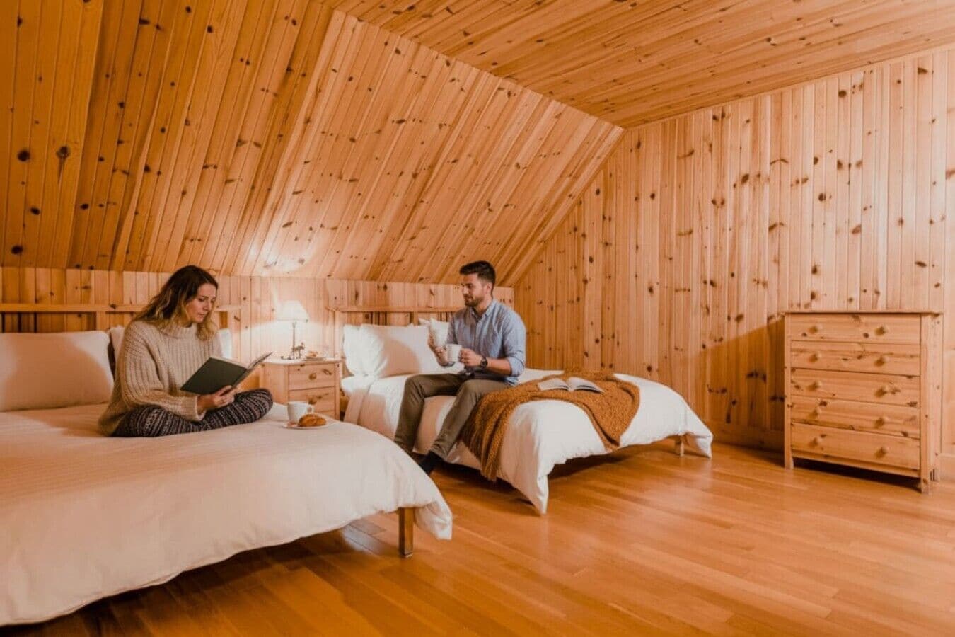 WiFi, bed sheets