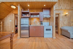 Interior - Vue incroyable | Domaine Appalaches 30 (Saint-Paul-de-Montminy)
