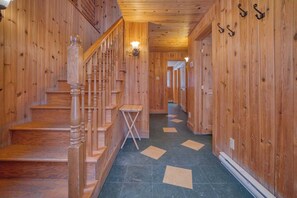 Unclassified image, 2 of 38, button