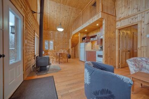 Unclassified image, 2 of 38, button