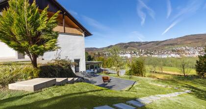 Happy place at the edge of the forest - welcome to Sauerland!