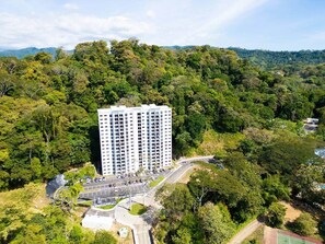 Exterior - Playa Mantas | 7th Floor | Sea View | Beach Access (Punta Leona)