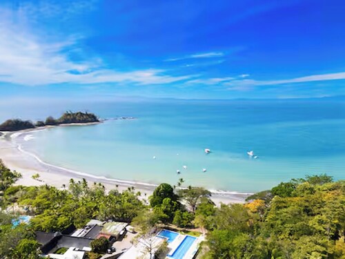 Playa Mantas - 7th Floor - Sea View - Beach Club Access Balcony -Family Friendly