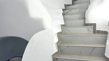 Toetasjesleilighet | Safe på rommet, lydisolert og wi-fi (inkludert)