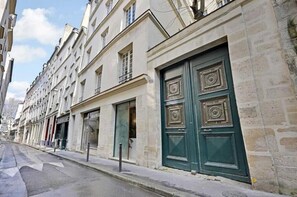 Exterior - Family Apartment - Quartier Latin (Paris)