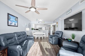 Smart TV, books - Waterpointe II 704 - Spacious 3 Bedroom Condo (North Myrtle Beach)