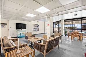 Interior - Waterpointe II 704 - Spacious 3 Bedroom Condo (North Myrtle Beach)