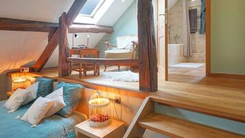 Doppelzimmer, Haustiere nicht gestattet, Blick auf den Innenhof | Kostenloses WLAN