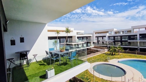 Penthouse de luxe à Zahara avec piscine partagée, Wi-Fi et climatisation