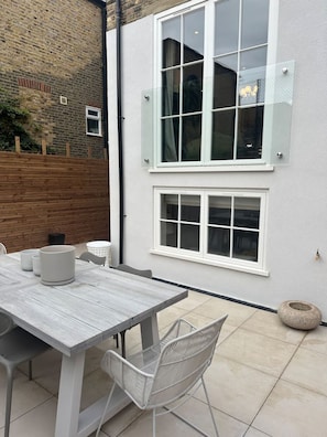 3 bedrooms - Luxury House Next To Chelsea Battersea Park (London)