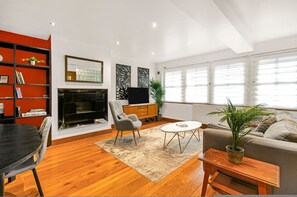 2 bedrooms - Stylish Home Next To Paddington Station (London)
