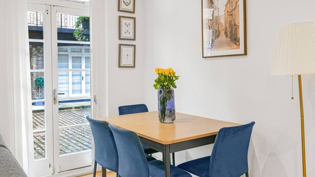 Unclassified image, 1 of 30, button - 2-bed Gated Home Next To Paddington Station (London)