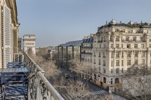 公寓 | 5 多间卧室