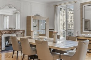 公寓 | 5 多间卧室