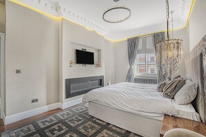 Apartment - Royal Residence - Steps Away From Hyde Park (London)