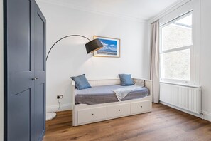 Apartment - Luxury Modern 5-bed Home Maida Vale (London)