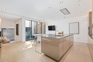House - 4-bed Chelsea House Ultra Luxury Large Garden (London)