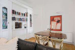 Apartment | 2 bedrooms - 2-bed Knightsbridge Home (London)