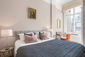 Apartment - Cadogan Square Residence - High Ceilings Balcony (London)