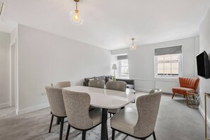 2 bedrooms - Cadogan Square Penthouse (London)
